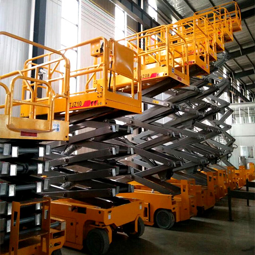 自行式液壓升降機