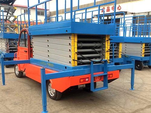 車(chē)載式液壓升降機(jī)