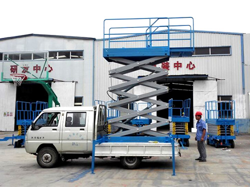 車(chē)載式液壓升降機(jī)